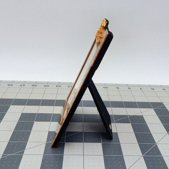 Silvestri Handcrafted Picture Frame 3-1/2 x 5 In Bow Black Gold Trim Easel Stand - Picture 2 of 7